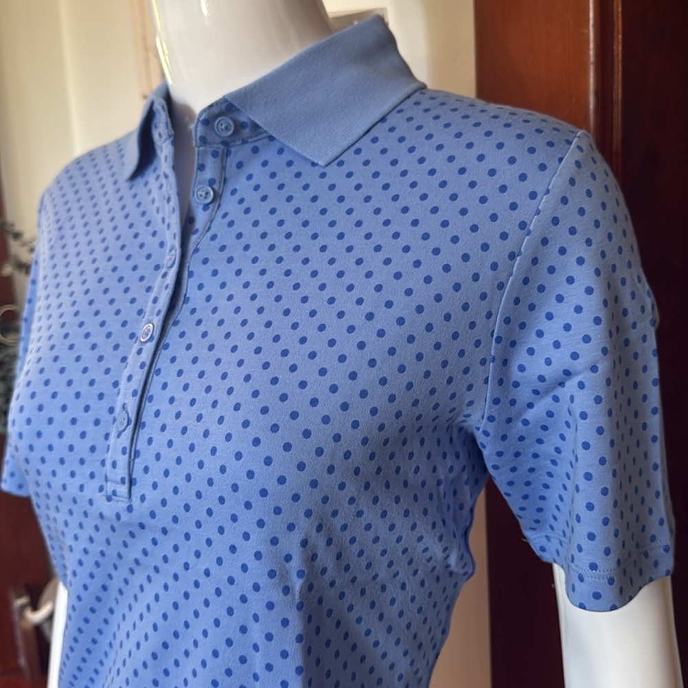 NWT northern reflections size small Blue Polka Dot Polo Shirt